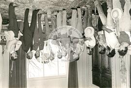 Acampados da Fazenda Annoni ocupam a sede do INCRA (Porto Alegre-RS, 29 nov. 1985) [fotografia] / Fotógrafo(a) : Karine Emerich ; Guto ; Protássio Nenê. -- Ref.: BR-SPMST_MST-SN-CIN_AMP_001842-014067-OCU.