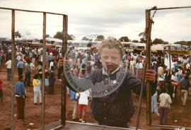Caminhada (Promissão -SP, ago. 1992) [fotografia] / Fotógrafo(a) : Arquivo MST. -- Ref.: BR-SPMST_MST-SN-CIN_AMP_001420-011461-MAC.
