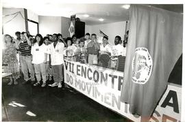 Encontro Nacional, 7o (Salvador-BA, dez. 1992) [fotografia] / Fotógrafo(a) : Douglas Mansur. -- Ref.: BR-SPMST_MST-SN-CIN_AMP_000994-007811-ENC.