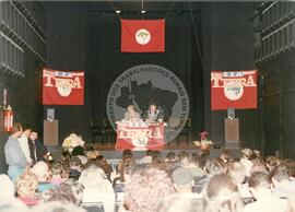 Lançamento da Revista Sem Terra (São Paulo (Estado), 03 jul. 1997) [fotografia] / Fotógrafo(a) : Francisca P. Montejo ; Saulo Pompermayer ; Douglas Mansur ; . -- Ref.: BR-SPMST_MST-SN-CIN_AMP_000692-003907-ARV.