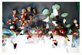 Semana Nacional de Cultura Brasileira e Reforma Agrária (Rio de Janeiro-RJ, 18 mar. 2002) [fotografia] / Fotógrafo(a) : Luciney Martins. -- Ref.: BR-SPMST_MST-SN-CIN_AMP_001824-013830-NDT.