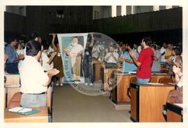 Consulta Popular (Itaci-SP, 08 dez. 1997) [fotografia] / Fotógrafo(a) : Douglas Mansur. -- Ref.: BR-SPMST_MST-SN-CIN_AMP_001955-014915-SPR.