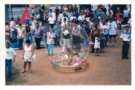 Inauguração 1ª Loja do MST (São Paulo (Estado), 13 jan. 2000) [fotografia] / Fotógrafo(a) : Fernando Braga. -- Ref.: BR-SPMST_MST-SN-CIN_AMP_001034-008214-ELF.