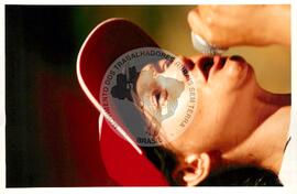 Semana Nacional de Cultura Brasileira e Reforma Agrária (Rio de Janeiro-RJ, 18 mar. 2002) [fotografia] / Fotógrafo(a) : Luciney Martins. -- Ref.: BR-SPMST_MST-SN-CIN_AMP_001812-013170-NDT.