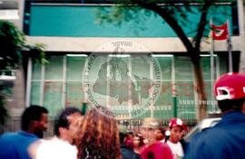 Mobilização no INCRA (São Paulo (Estado), 08 set. 1998) [fotografia] / Fotógrafo(a) : Arquivo JST. -- Ref.: BR-SPMST_MST-SN-CIN_AMP_000392-002157-AMT.