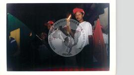 Encontro de Jovens do MST, na Ucicamp, 2o (Campinas-SP, 18 fev. 2000) [fotografia] / Fotógrafo(a) : Milene Medeiros. -- Ref.: BR-SPMST_MST-SN-CIN_AMP_000900-006556-ENJ.