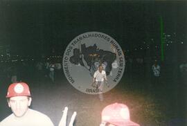 Congresso Nacional do MST, 3o (Distrito Federal (Brasil), 25 jul. 1995) [fotografia] / Fotógrafo(a) : Débora Lerrer. -- Ref.: BR-SPMST_MST-SN-CIN_AMP_000705-004261-CGR.