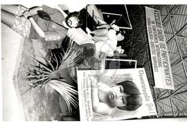 Conferência Internacional Terra, Ecologia e Dívida Externa (Espírito Santo, mai. 1992) [fotografia] / Fotógrafo(a) : Douglas Mansur. -- Ref.: BR-SPMST_MST-SN-CIN_AMP_001159-010041-RIT.