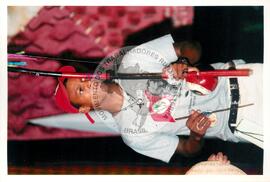 Semana Nacional de Cultura Brasileira e Reforma Agrária (Rio de Janeiro-RJ, 18 mar. 2002) [fotografia] / Fotógrafo(a) : Luciney Martins. -- Ref.: BR-SPMST_MST-SN-CIN_AMP_001814-013295-NDT.