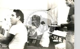 Encontro Nacional do MST, 1o (Goiás, 23 set. 1982) [fotografia] / Fotógrafo(a) : Flademir Araújo. -- Ref.: BR-SPMST_MST-SN-CIN_AMP_000963-007643-ENC.