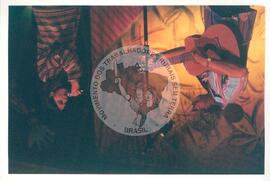 Semana Nacional de Cultura Brasileira e Reforma Agrária (Rio de Janeiro-RJ, 18 mar. 2002) [fotografia] / Fotógrafo(a) : Luciney Martins. -- Ref.: BR-SPMST_MST-SN-CIN_AMP_001814-013284-NDT.