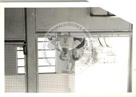 Libertação dos presos políticos (Rio Grande do Sul, dez. 1993) [fotografia] / Fotógrafo(a) : Arquivo MST. -- Ref.: BR-SPMST_MST-SN-CIN_AMP_001780-012926-VPP.