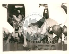 Internacionais diversas ([sem local], [sem data]) [fotografia] / Fotógrafo(a) : Arquivo MST. -- Ref.: BR-SPMST_MST-SN-CIN_AMP_001142-009588-RIT.