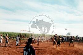 Curso de Militantes de Base do Conesul, 3o (Glória dos Dourados-MS, 02 a 05 mai.) [fotografia] / Fotógrafo(a) : Arquivo MST. -- Ref.: BR-SPMST_MST-SN-CIN_AMP_000860-005713-CUR.