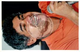 Semana Nacional da Cultura Brasileira e Reforma Agrária [com presença de] Chico Alencar (Rio de Janeiro (Estado), 18 mar. 2002) [fotografia] / Fotógrafo(a) : João Laet. -- Ref.: BR-SPMST_MST-SN-CIN_AMP_001477-011832-PER.