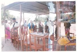 Intercâmbio com a UNAC (Moçambique, ago. 2000) [fotografia] / Fotógrafo(a) : Arquivo MST. -- Ref.: BR-SPMST_MST-SN-CIN_AMP_001094-008970-RIT.