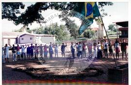 Plenária no Encontro Nacional de Militantes da Comunicação (Ribeirão Preto-SP, 02 dez. 2002) [fotografia] / Fotógrafo(a) : Leticia Barqueta. -- Ref.: BR-SPMST_MST-SN-CIN_AMP_000953-007562-ENC.