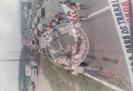 Grito da Terra (São Paulo (Estado), 1995) [fotografia] / Fotógrafo(a) : Douglas Mansur. -- Ref.: BR-SPMST_MST-SN-CIN_AMP_000389-002131-AMT.