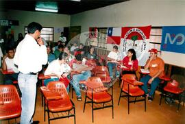 Curso de Militantes de Base do Conesul, 3o (Glória dos Dourados-MS, 02 a 05 mai.) [fotografia] / Fotógrafo(a) : Arquivo MST. -- Ref.: BR-SPMST_MST-SN-CIN_AMP_000861-005806-CUR.