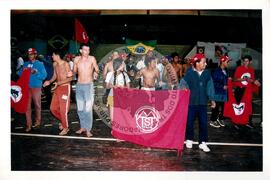 Encontro de Jovens do MST, na Ucicamp, 1o (Campinas-SP, 02 jul. 1999) [fotografia] / Fotógrafo(a) : Douglas Mansur. -- Ref.: BR-SPMST_MST-SN-CIN_AMP_000897-006287-ENJ.