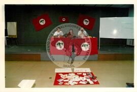 Reunião da Coordenação Nacional (São Paulo (Estado), jan. 1997) [fotografia] / Fotógrafo(a) : Douglas Mansur. -- Ref.: BR-SPMST_MST-SN-CIN_AMP_000944-007441-ENC.