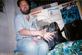 Viagem de Joelson, Ênio e João Pedro (Ásia, 1996) [fotografia] / Fotógrafo(a) : Lito Ocampo. -- Ref.: BR-SPMST_MST-SN-CIN_AMP_001137-009460-RIT.