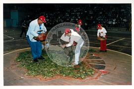 Encontro de Jovens do MST, na Ucicamp, 1o (Campinas-SP, 02 jul. 1999) [fotografia] / Fotógrafo(a) : Douglas Mansur. -- Ref.: BR-SPMST_MST-SN-CIN_AMP_000897-006309-ENJ.