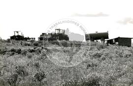 Assentamento "Conquista da Fronteira do MST (Hulha Negra-RS, nov. 1993) [fotografia] / Fotógrafo(a) : Milton Pomar. -- Ref.: BR-SPMST_MST-SN-CIN_AMP_000178-001277-ASS.