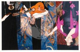 Semana Nacional de Cultura Brasileira e Reforma Agrária (Rio de Janeiro-RJ, 18 mar. 2002) [fotografia] / Fotógrafo(a) : Luciney Martins. -- Ref.: BR-SPMST_MST-SN-CIN_AMP_001823-013775-NDT.