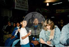 Vigília pela Reforma Agrária no Sindicato dos Metalúrgicos (São Bernardo do Campo-SP, 25 abr. 1992) [fotografia] / Fotógrafo(a) : Arquivo MST. -- Ref.: BR-SPMST_MST-SN-CIN_AMP_000382-002007-AMT.