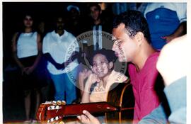 Encontro Estadual do Setor de Comunicação do MST – Centro de Capacitação Canudos no Assentamento "Quissamã" do MST (Sergipe, 07 dez. 2002) [fotografia] / Fotógrafo(a) : Leticia Barqueta. -- Ref.: BR-SPMST_MST-SN-CIN_AMP_001021-007912-ENC.