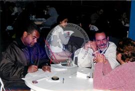 Apuração Plebiscito da ALCA na CMTC (São Paulo-SP, 08 set. 2002) [fotografia] / Fotógrafo(a) : Leticia Barqueta. -- Ref.: BR-SPMST_MST-SN-CIN_AMP_000401-002321-AMT.