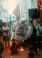 Manifestação em frente ao INCRA (Vitória-ES, [sem data]) [fotografia] / Fotógrafo(a) : Arquivo MST. -- Ref.: BR-SPMST_MST-SN-CIN_AMP_000525-002959-AMT.