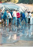 Congresso Nacional do MST, 4o (Distrito Federal (Brasil), 07 ago. 2000) [fotografia] / Fotógrafo(a) : Douglas Mansur ; Paula Reis ; João Zinclar. -- Ref.: BR-SPMST_MST-SN-CIN_AMP_000714-004598-CGR.