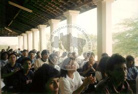 Reunião do Encontro Estadual (Ceará, 1993) [fotografia] / Fotógrafo(a) : Arquivo MST. -- Ref.: BR-SPMST_MST-SN-CIN_AMP_001000-007822-ENC.