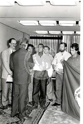 Audiência com o Presidente Itamar Franco (Distrito Federal (Brasil), 02 fev. 1993) [fotografia] / Fotógrafo(a) : Cassiana Caparelli. -- Ref.: BR-SPMST_MST-SN-CIN_AMP_000630-003577-ARV.