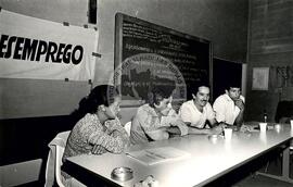 Entrevista coletiva do MST no auditório "Instituto Sedes Sapientiae" (São Paulo (Estado), 14 out. 1985) [fotografia] / Fotógrafo(a) : Regina Vilela. -- Ref.: BR-SPMST_MST-SN-CIN_AMP_000700-004173-ARV.