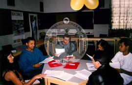 Encontro do Setor de Comunicação no Centro Roseli Nunes (Brasil, [sem data]) [fotografia] / Fotógrafo(a) : Arquivo MST. -- Ref.: BR-SPMST_MST-SN-CIN_AMP_001004-007833-ENC.