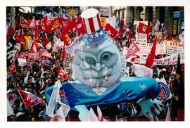 Mobilização no 1º de Maio (São Paulo (Estado), 01 mai. 1999) [fotografia] / Fotógrafo(a) : Douglas Mansur. -- Ref.: BR-SPMST_MST-SN-CIN_AMP_000394-002177-AMT.