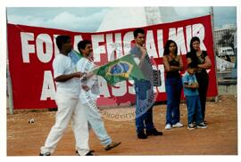 Marcha dos Cem Mil (Distrito Federal (Brasil), [sem data]) [fotografia] / Fotógrafo(a) : Luciney Martins. -- Ref.: BR-SPMST_MST-SN-CIN_AMP_001401-011265-MAC.
