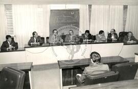 Depoimento na Comissão de Direitos Humanos na Assembléia Legislativa (Porto Alegre-RS, 1984) [fotografia] / Fotógrafo(a) : Arquivo MST. -- Ref.: BR-SPMST_MST-SN-CIN_AMP_000660-003693-ARV.