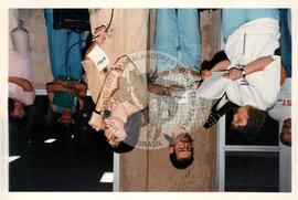 Consulta Popular (Itaci-SP, 08 dez. 1997) [fotografia] / Fotógrafo(a) : Douglas Mansur. -- Ref.: BR-SPMST_MST-SN-CIN_AMP_001954-014881-SPR.