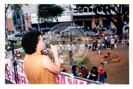 Inauguração 1ª Loja do MST (São Paulo (Estado), 13 jan. 2000) [fotografia] / Fotógrafo(a) : Fernando Braga. -- Ref.: BR-SPMST_MST-SN-CIN_AMP_001034-008221-ELF.