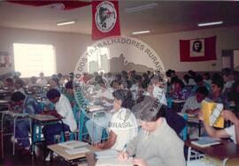 Centro de Formação (Caçador-SC, nov. 1992) [fotografia] / Fotógrafo(a) : José Trevisol. -- Ref.: BR-SPMST_MST-SN-CIN_AMP_000886-006208-EDU.