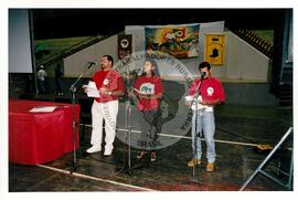 Encontro de Jovens do MST, na Ucicamp, 1o (Campinas-SP, 02 jul. 1999) [fotografia] / Fotógrafo(a) : Douglas Mansur. -- Ref.: BR-SPMST_MST-SN-CIN_AMP_000897-006359-ENJ.