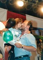 Congresso Nacional do MST, 4o (Distrito Federal (Brasil), 07 ago. 2000) [fotografia] / Fotógrafo(a) : Douglas Mansur ; Paula Reis ; João Zinclar. -- Ref.: BR-SPMST_MST-SN-CIN_AMP_000713-004571-CGR.