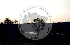 Cone Sul, 1o (Dourados-MS, ago. 1998) [fotografia] / Fotógrafo(a) : Marcial G. Congo. -- Ref.: BR-SPMST_MST-SN-CIN_AMP_000967-007689-ENC.