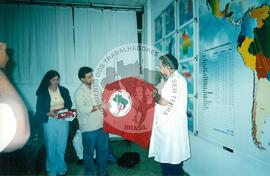 Encontro sobre a ALCA (Cuba, nov. 2001) [fotografia] / Fotógrafo(a) : Arquivo MST. -- Ref.: BR-SPMST_MST-SN-CIN_AMP_001046-008466-RIT.