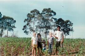 Reunião da diretoria da COPAGUIA (Rio Grande do Sul, [sem data]) [fotografia] / Fotógrafo(a) : Arquivo MST. -- Ref.: BR-SPMST_MST-SN-CIN_AMP_000745-004873-CSS.