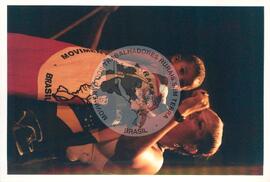 Semana Nacional de Cultura Brasileira e Reforma Agrária (Rio de Janeiro-RJ, 18 mar. 2002) [fotografia] / Fotógrafo(a) : Luciney Martins. -- Ref.: BR-SPMST_MST-SN-CIN_AMP_001815-013318-NDT.